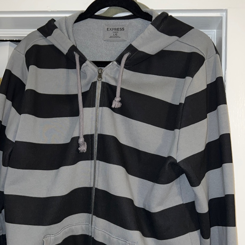 Express Zip-Up
